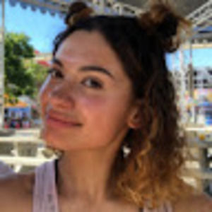 Meet your Posher, Quinn